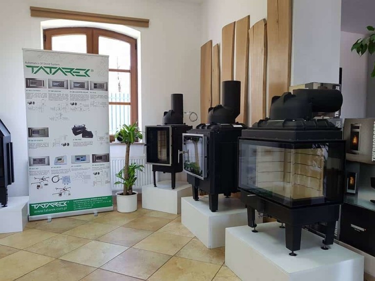 Kominki UNICO salon kominkowy